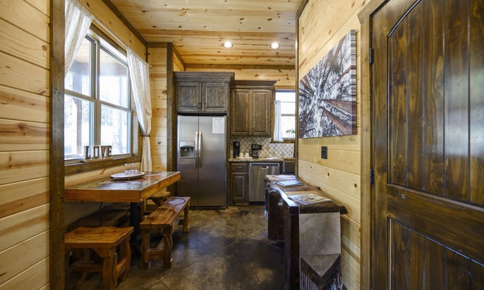 Broken Bow Cabin | The Doll Haus: Cozy 2-Bedroom Retreat in Pine Hills, Broken Bow, OK