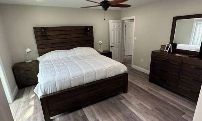 New Port Richey House | The Downtown Darling