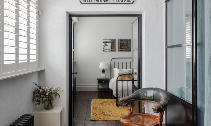 South Bank House | The Dream Factory - Borough - by Frankie Says