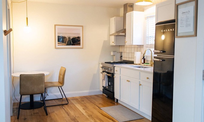 Chambersburg Cottage | The Drifter - Tiny home at Mane & Co.