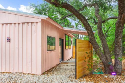 Driftwood House | The Driftwoods - Pink Container House