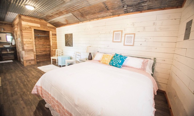 Driftwood Cabin | The Drip Inn - Cabins at Onion Creek