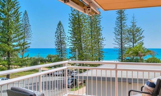 Tugun Apartment | The Dune Apartments 6 - Tugun Beachside - Min. 3 Night Stays