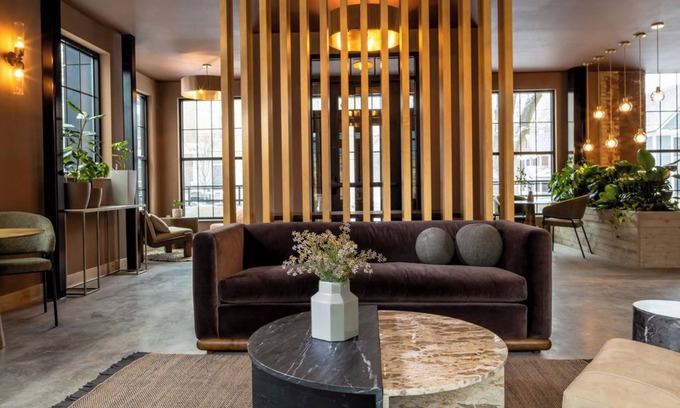 Tenney-Lapham Apartment | The Dylin by Mint House