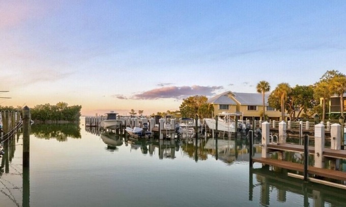 Rock Harbor Condo | The Eagle has landed