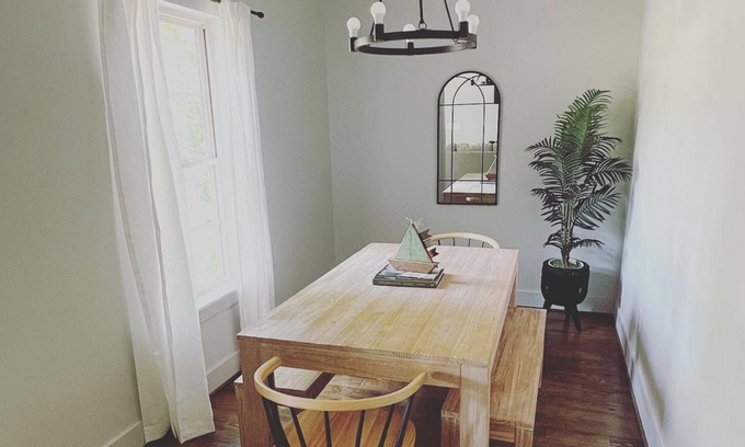 Tallassee House | The Eagles Nest | 3 Bed, 2 Bath