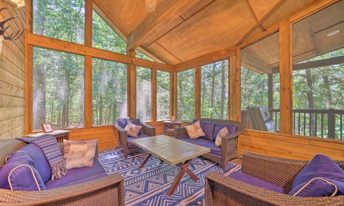 Broken Bow House | The Eastwood Luxe Large Group Cabin Retreat!