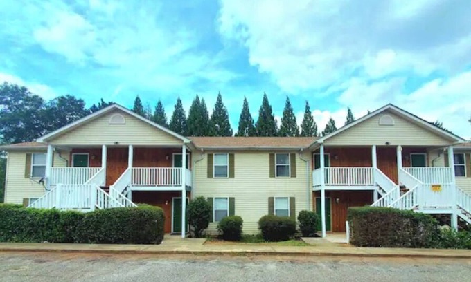 Anderson Apartment | The Eclectic. Entire place. 2 bedrooms , 2 baths.