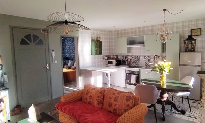 Montlucon Apartment | The elegant apartment
