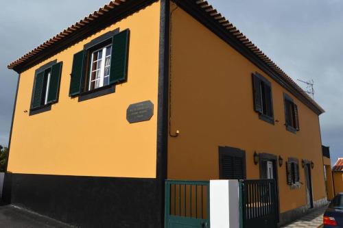 Biscoitos House | The Emigrant House by PontaNegraAzores