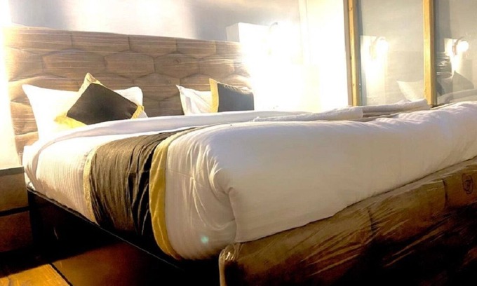 Hunder Hotel | The Empire Resort