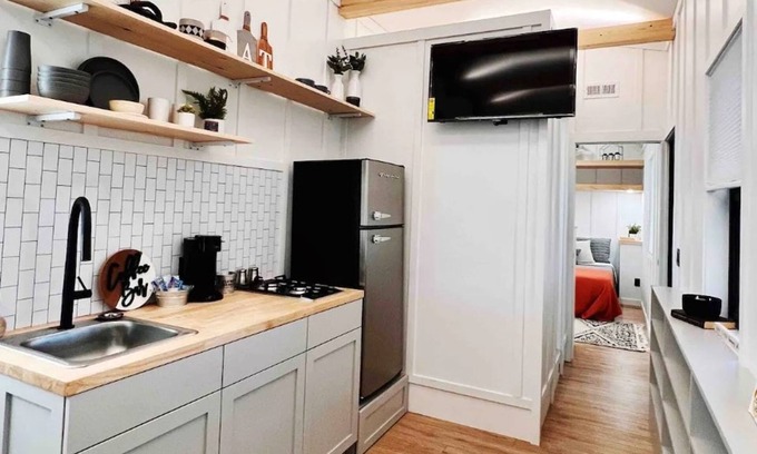 Elizabethtown House | The Endeavor Tiny Home