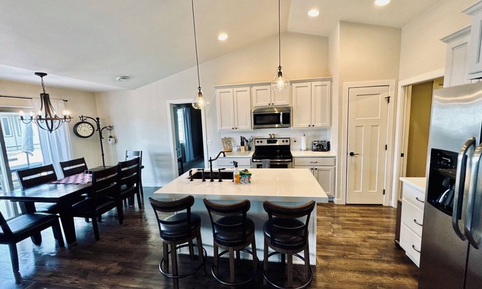 Spearfish House | The Escape in Spearfish No Steps Dbl Gar No Gravel! Cozy & Easy Access to I-90