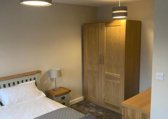 Gattonside Apartment | THE ESK - Modern 1 bedroom apartment in centre of Melrose.