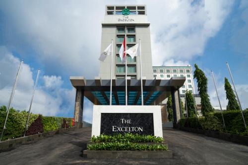 Palembang Hotel | The Excelton Hotel
