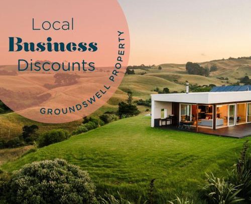 Raglan House | The Fantails Hideaway