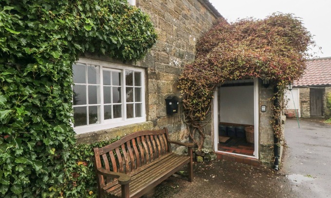 Hartoft House | THE FARMHOUSE - LOW FARM, pet friendly, with open fire in Pickering