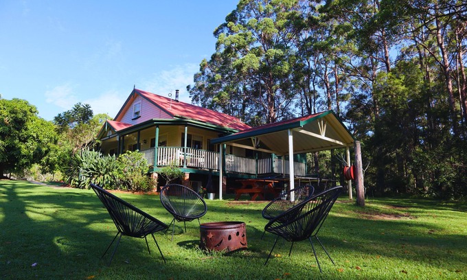 Cooperabung Cottage | The Farmhouse - Telegraph Retreat Cottages