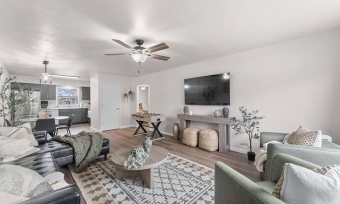 Sioux Falls House | The Fern on 38th Street