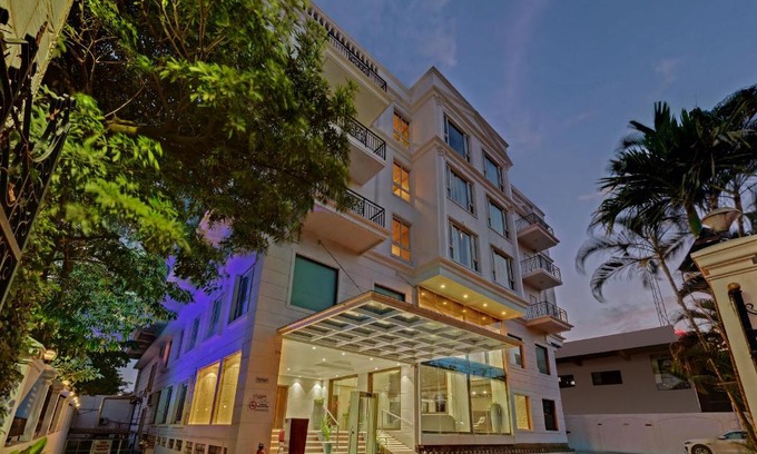 Hubli Hotel | The Fern Residency Hubballi