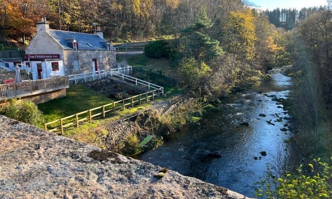 Craigellachie Bed & Breakfast | The Fiddichside Inn