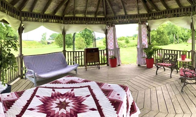 Howick Cabin | The Flamingo’s Nest!