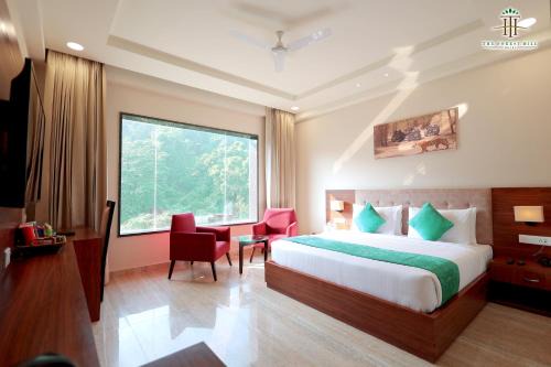 Mayapur Hotel | The Forest Hill Hotel
