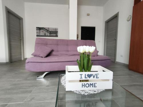 Assemini Apartment | The Friend's House I