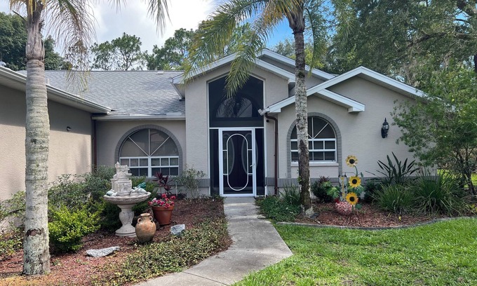 Sugarmill Woods House | The Gallery 4-bedroom house in amazing Homosassa with AC, WiFi. Enjoy your stay.