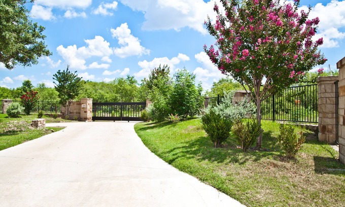Kyle House | "The Garden"/A little bit country, close to town, new, fresh and clean.