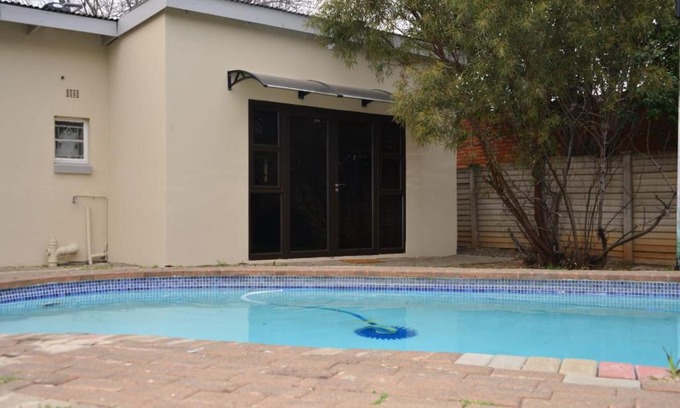 Bayswater House | The Garden Nook