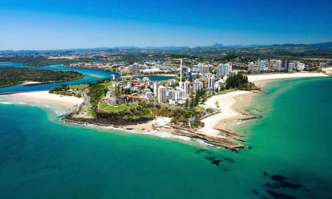 Coolangatta Apartment | The Garland at Rainbow Bay