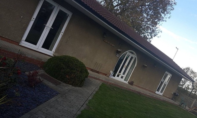 Louth Cottage | The Pigsty @ Sunnyside.nnDog friendly cosy cottage with secure garden