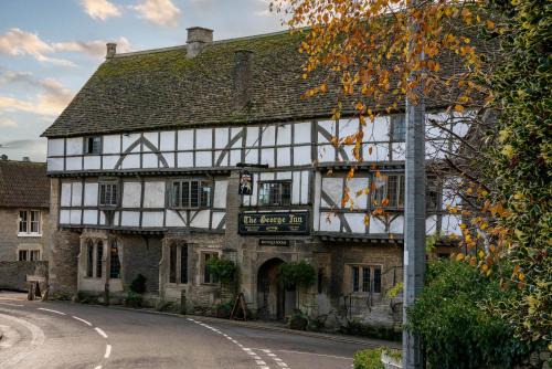 Norton St. Philip Hotel | The George Inn & Plaine