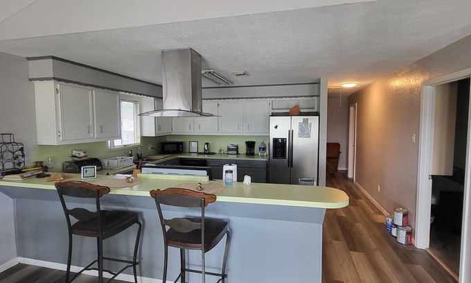 Freeport House | The Get-Away/Family And Fisherman-Friendly Sitting On Canal