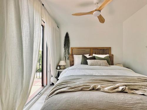 Calella de Palafrugell Apartment | The Golden Oak in Calella Centre - 100m from beach