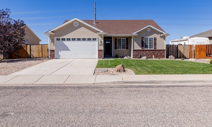 Cedar City House | The Good Place 5 Bedroom Home by Redawning