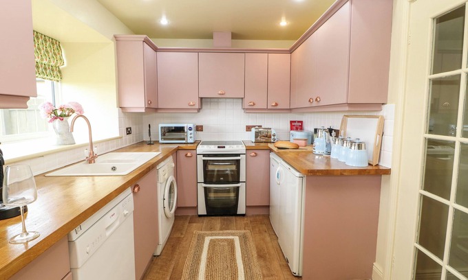 Morpeth Cottage | The Granary