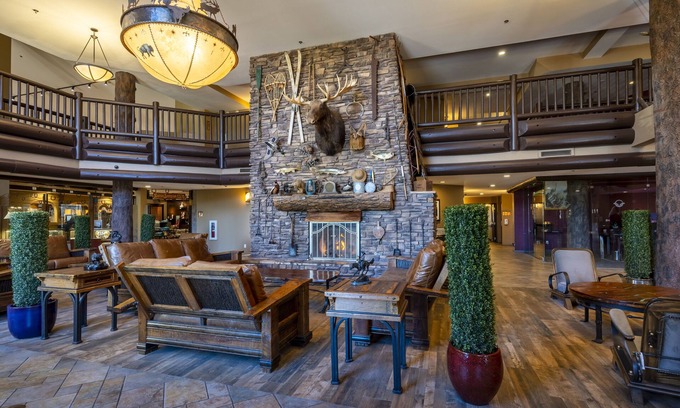 Tusayan Hotel | The Grand Hotel at the Grand Canyon