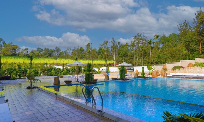 Chikkamagaluru Resort | The Grand Retreat