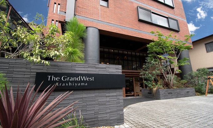 Arashiyama Hotel | The GrandWest Arashiyama
