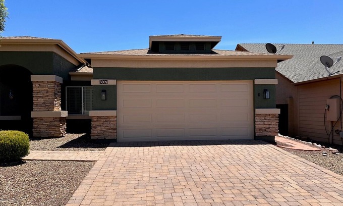 Dewey House | The Green Lotus