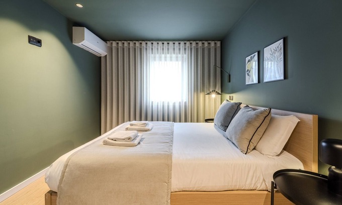 Braga Apartment | The Green Room Flats II