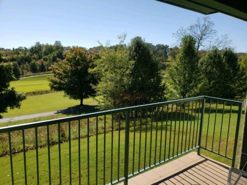 Branson House | The Greens at Thousand Hills