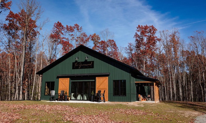Glen Allen House | The Greenwood, a modern barndominium. Cozy, spacious, and private