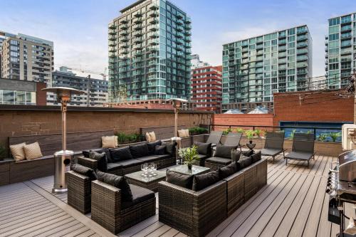 Griffintown Apartment | The Griffin ApartHotel- Downtown