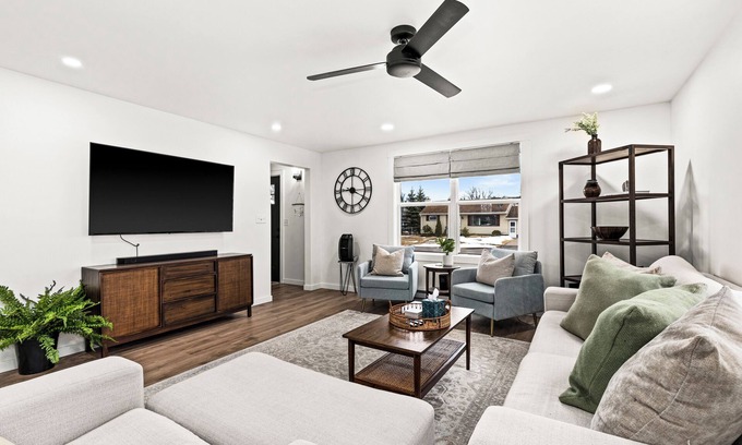 East End House | The Harlow House- Beautifully Renovated Home Near Duluth