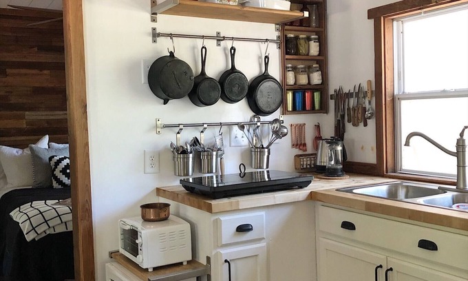 Brooksville Cottage | The Harmony Oaks Homestead - Tiny Florida Cottage