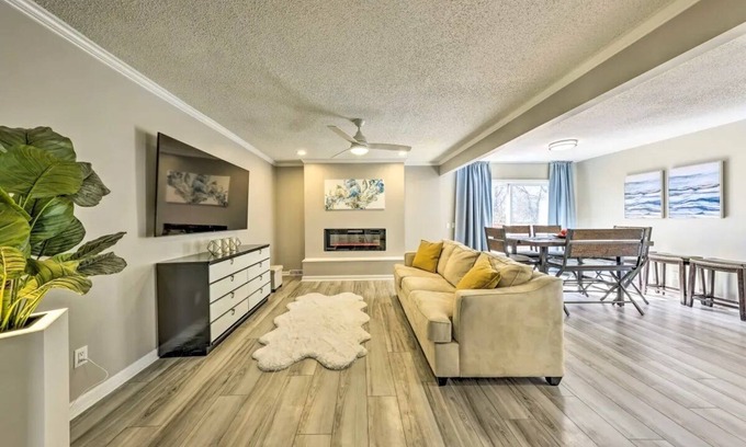 Olathe House | The Harold House