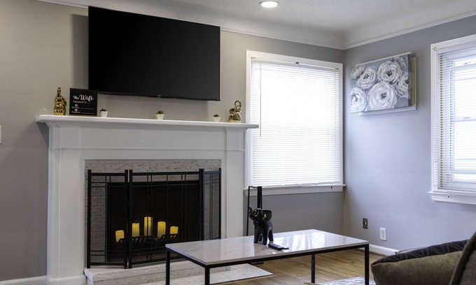 Harper Woods House | The Harperwood's Haven